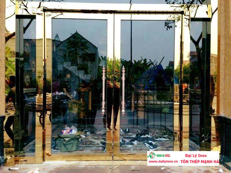 10 Mẫu Thiết Kế Nội Thất Inox Đẹp Mê Hồn Năm 2025