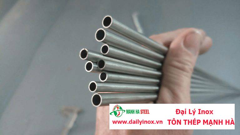 Inox gia anh Hóc Môn
