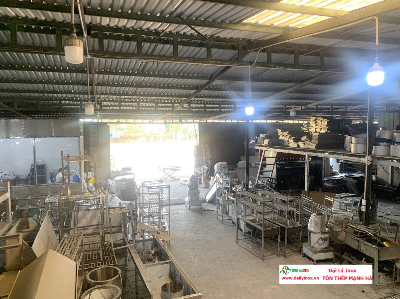 Cách bảo quản inox tại công trường thi công