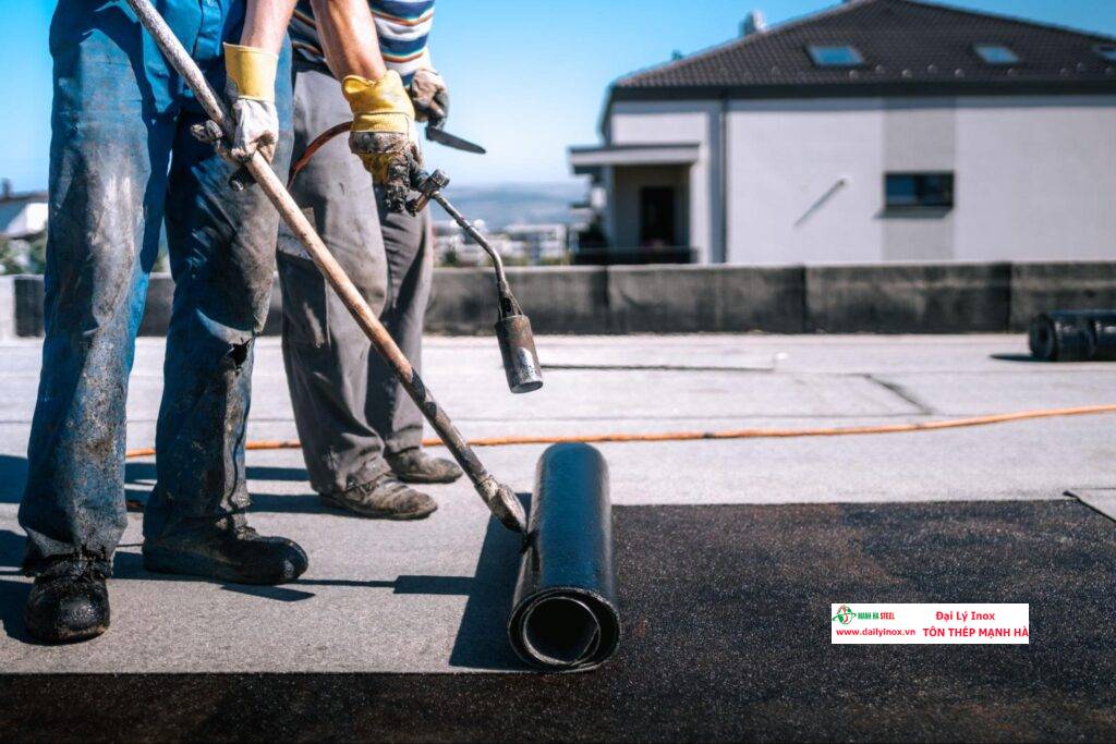 Cách chống thấm sân thượng bằng xi măng có hiệu quả?