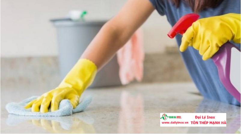 5 cách tẩy xi măng trên nền gạch cực dễ dàng và hiệu quả