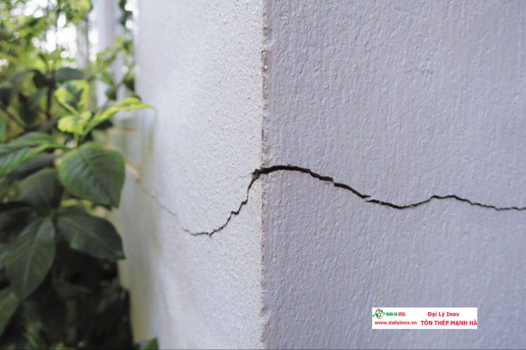 Cách chống thấm khe tiếp giáp giữa hai nhà liền kề hiệu quả