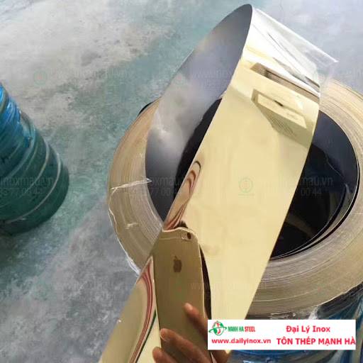 Cuộn Inox Gương – Bề Mặt Sáng Bóng, Sang Trọng