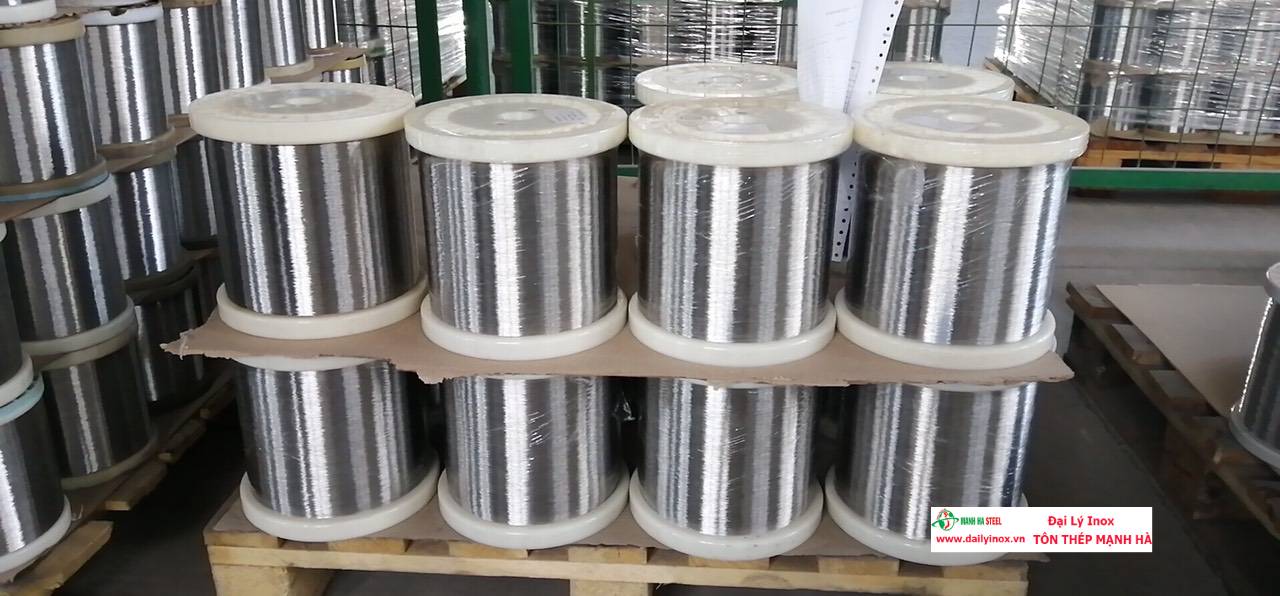 Dây phi inox Việt Nam vs nhập khẩu: Nên chọn loại nào?
