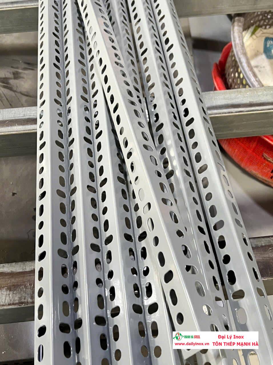 Gia công cắt – khoan lỗ trên V inox đúc dễ hay khó?