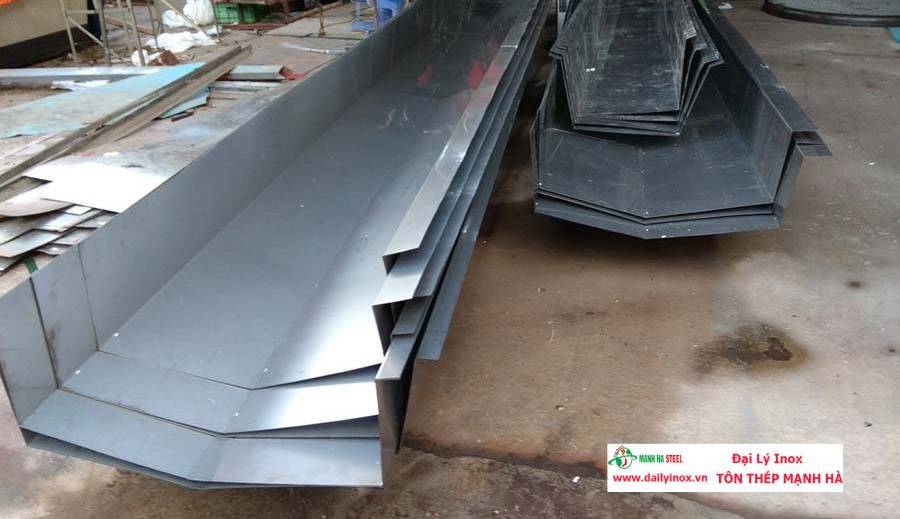 Gia công máng xối inox theo bản vẽ kỹ thuật