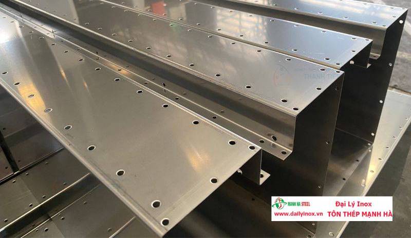 Gia công máng xối inox theo bản vẽ kỹ thuật
