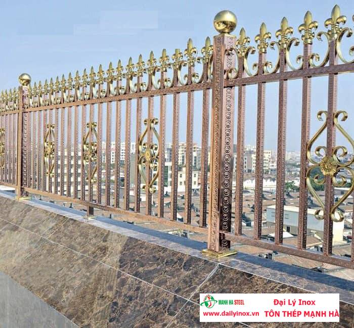 Inox ống hộp: Giải pháp cho thi công mái hiên, cổng rào
