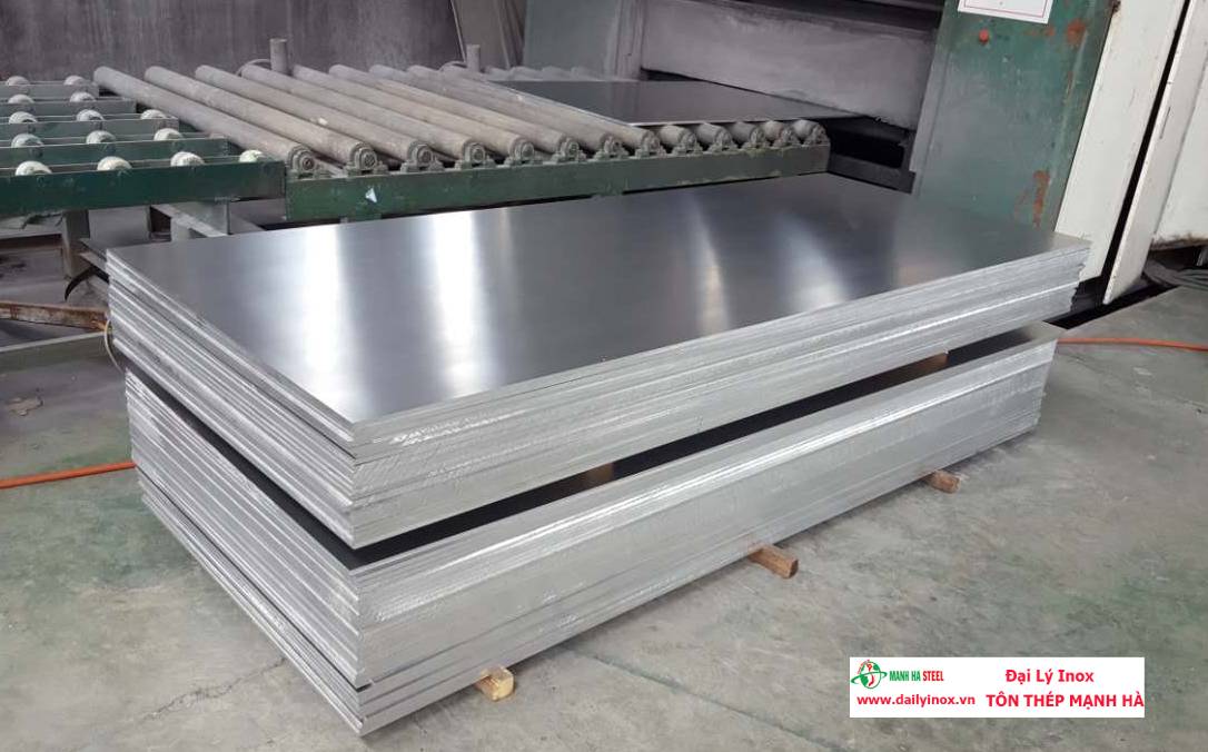 Inox trong xây dựng: Bền, đẹp, tiết kiệm chi phí dài hạn