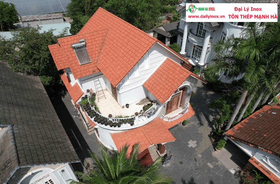 Tổng hợp kích thước ngói lợp mái nhà phổ biến nhất 2025