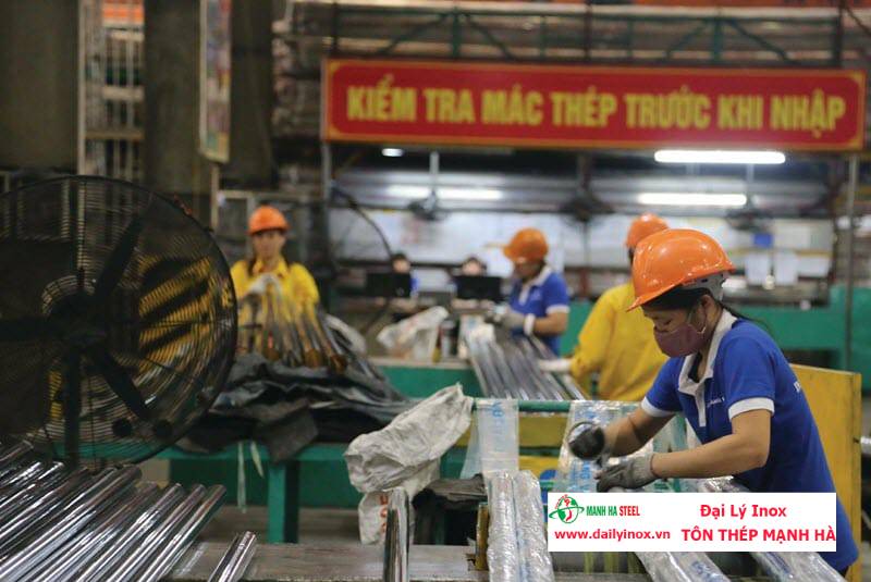 Kiểm Định Chất Lượng Inox – Tại Sao Cần Thiết?