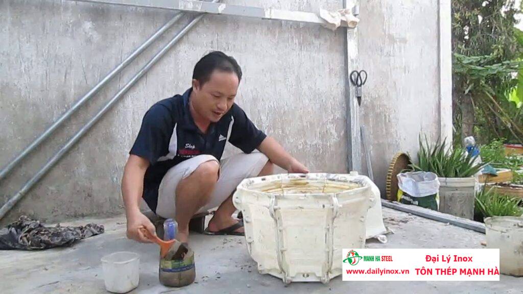 Cách làm chậu cảnh từ xi măng cực đơn giản tại nhà