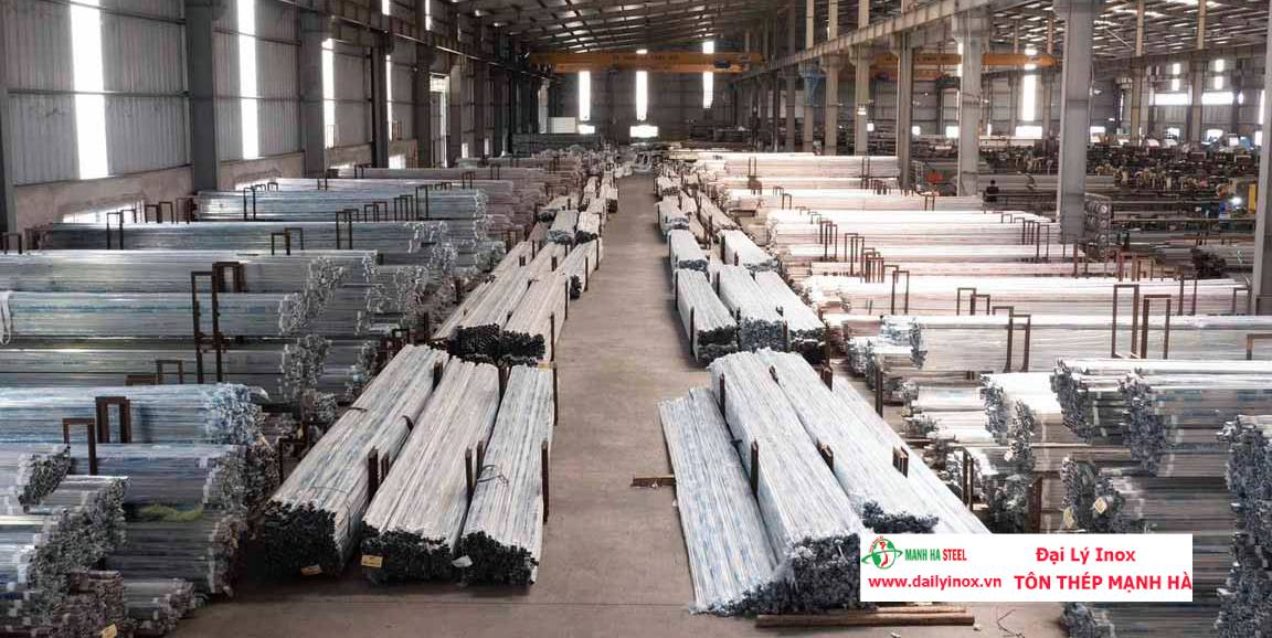 Lưu ý bảo quản hộp inox tại công trường