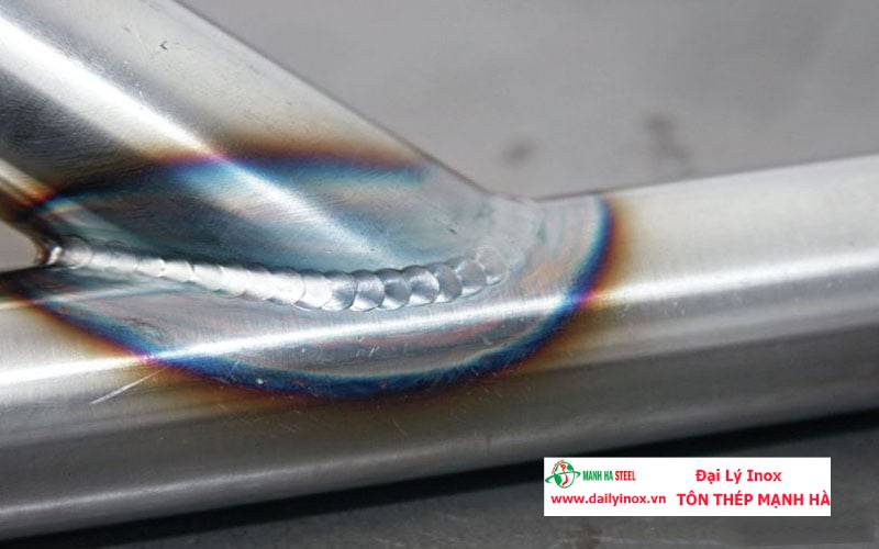 Lưu ý khi hàn ống đúc inox trong công trình
