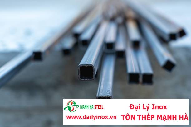 Ống inox hộp Đại Dương 12,5×12,5 (201/304/410/430)