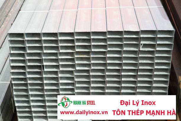 Ống inox hộp Đại Dương 15×30 (201/304/410/430)