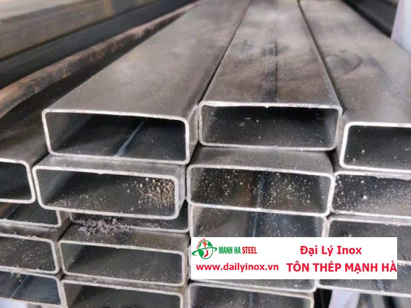 Ống inox hộp Đại Dương 20×60 (201/304/410/430)