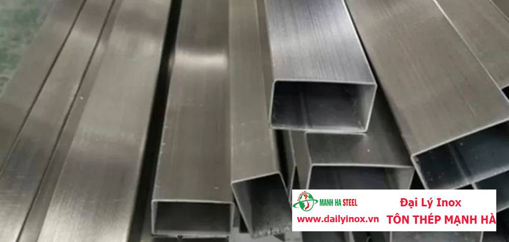 Ống inox hộp Đại Dương 25×50 (201/304/410/430)