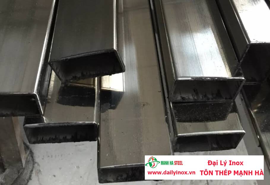 Ống inox hộp Đại Dương 30×40 (201/304/410/430)