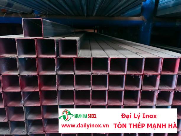 Ống inox hộp Đại Dương 38×38 (201/304/410/430)