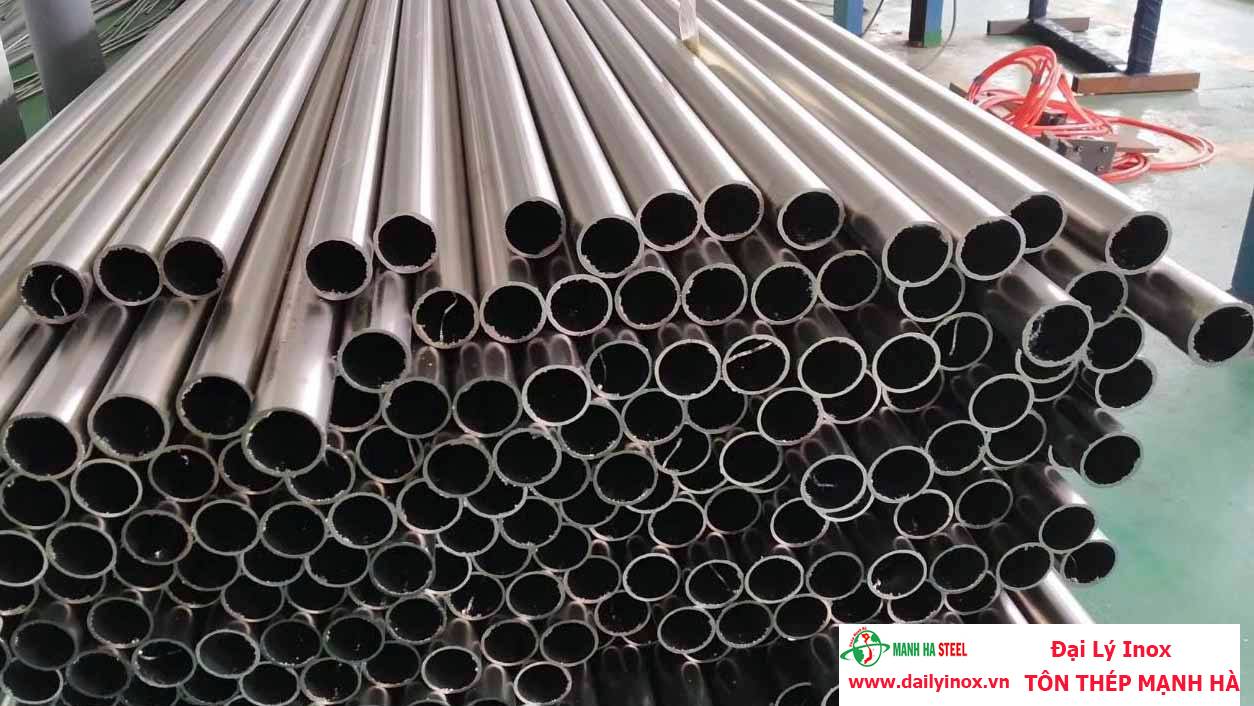 Ống inox tròn Đại Dương phi 12.7 mm