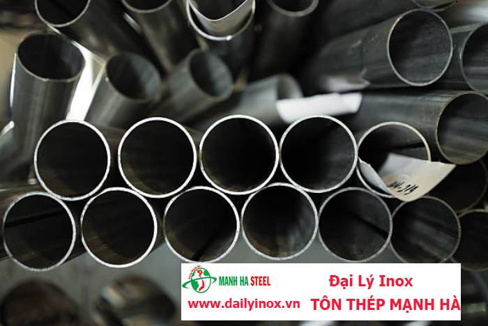 Ống inox tròn Gia Anh phi 48.6 mm