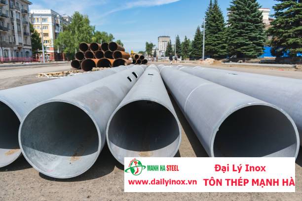 Ống inox tròn Sơn Hà phi 114.2 mm