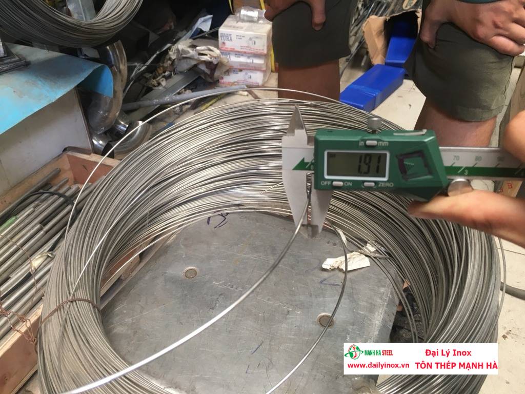 Quy trình sản xuất dây phi inox đạt chuẩn ASTM