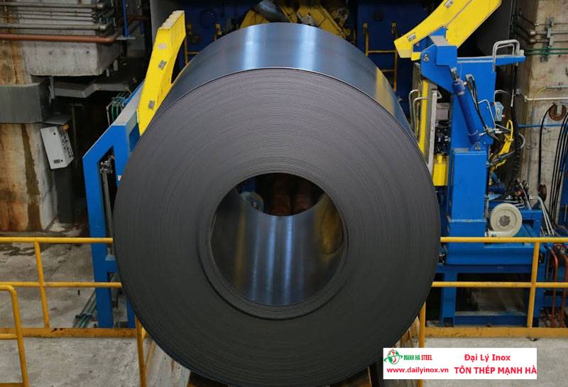 Tại Sao Inox 316L Được Ưa Chuộng Trong Môi Trường Biển?