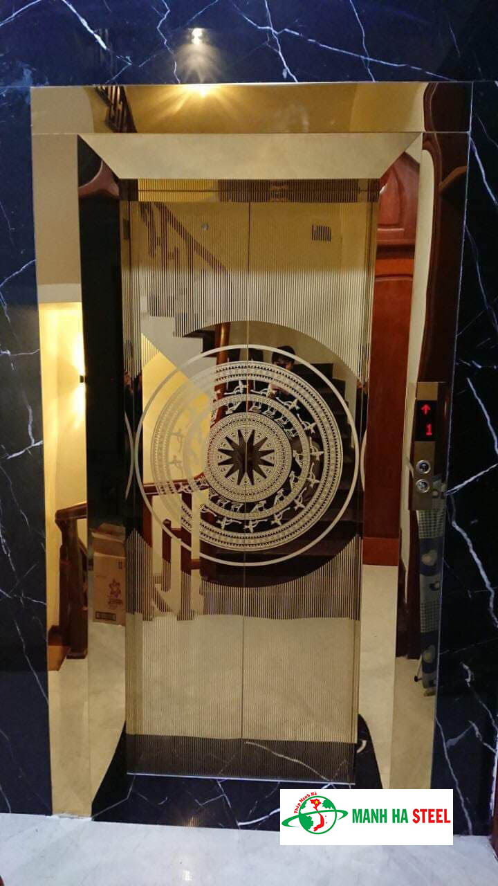 Tấm cửa cabine Trống Đồng