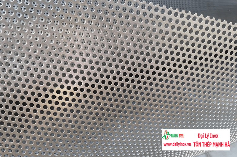 Tấm Inox Đục Lỗ 08