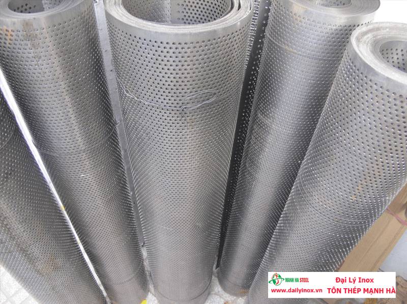 Tìm hiểu quy trình phân loại tấm inox đục lỗ chất lượng