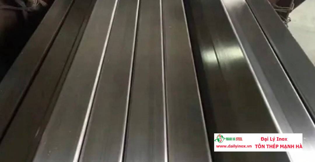 Tư vấn chọn hộp inox cho công trình khung thép nhẹ