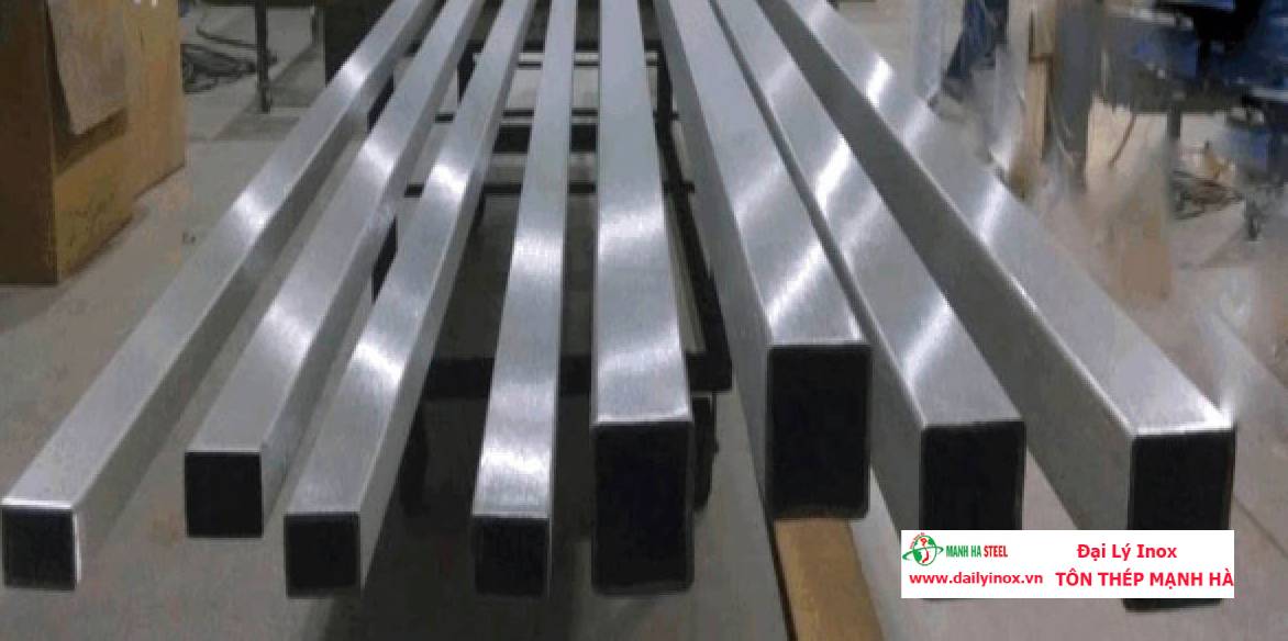 Tư vấn chọn hộp inox cho công trình khung thép nhẹ