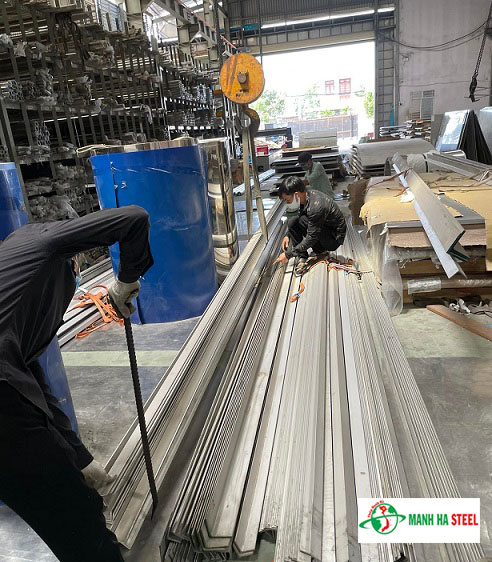 Tổng Quan về V Góc Đúc Inox