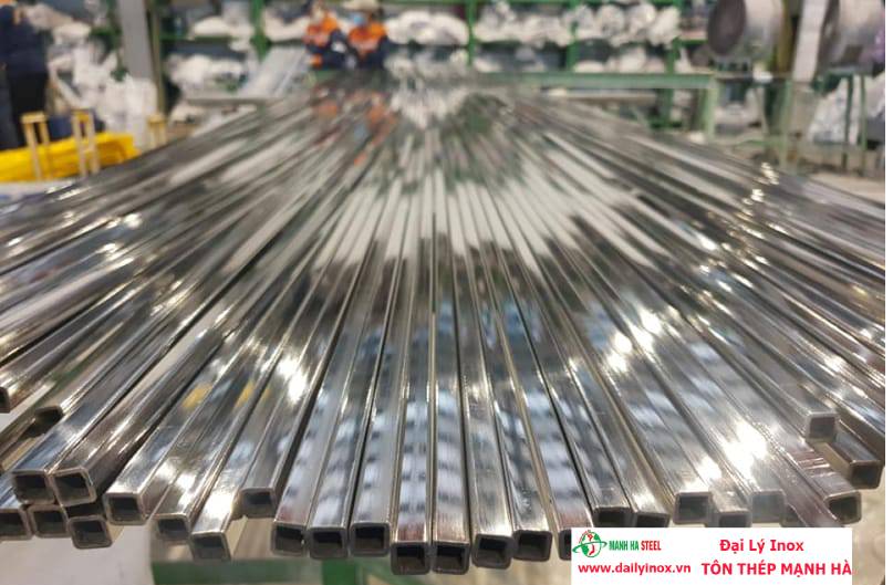 Vì sao các công trình cao cấp chọn inox làm vật liệu chính?