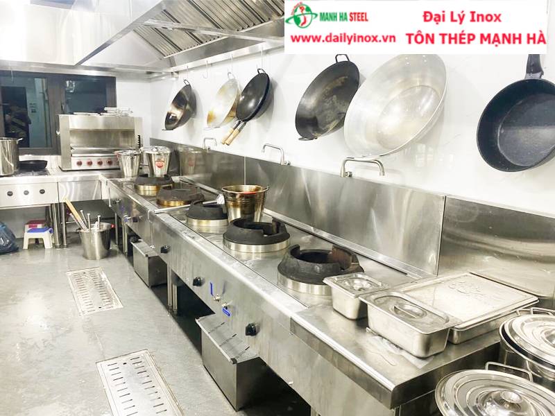 Xưởng tư vấn thiết kế và sản xuất bếp Á công nghiệp inox tại tphcm