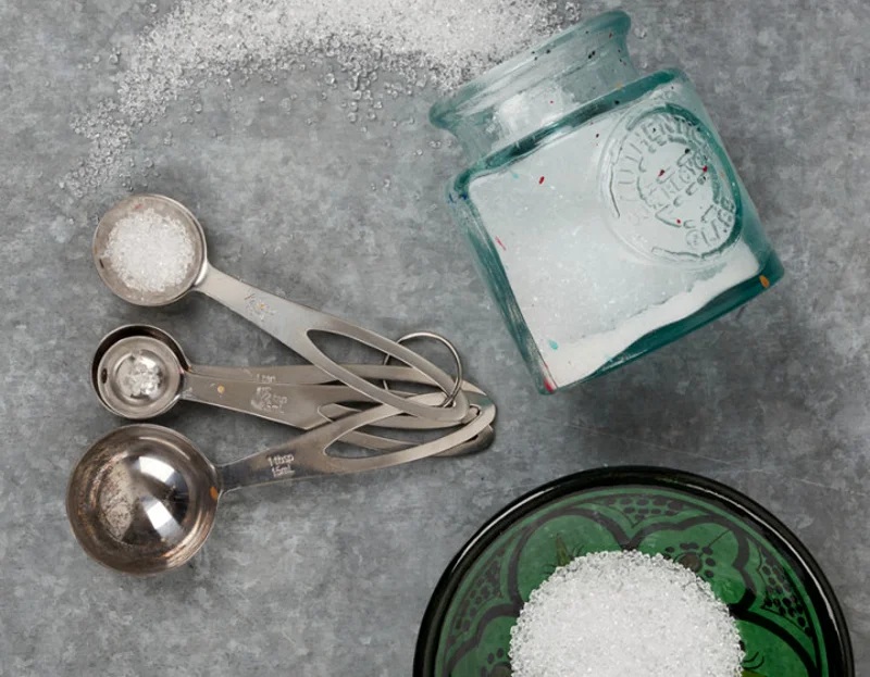 Cách tẩy rỉ sét trên inox bằng phèn chua