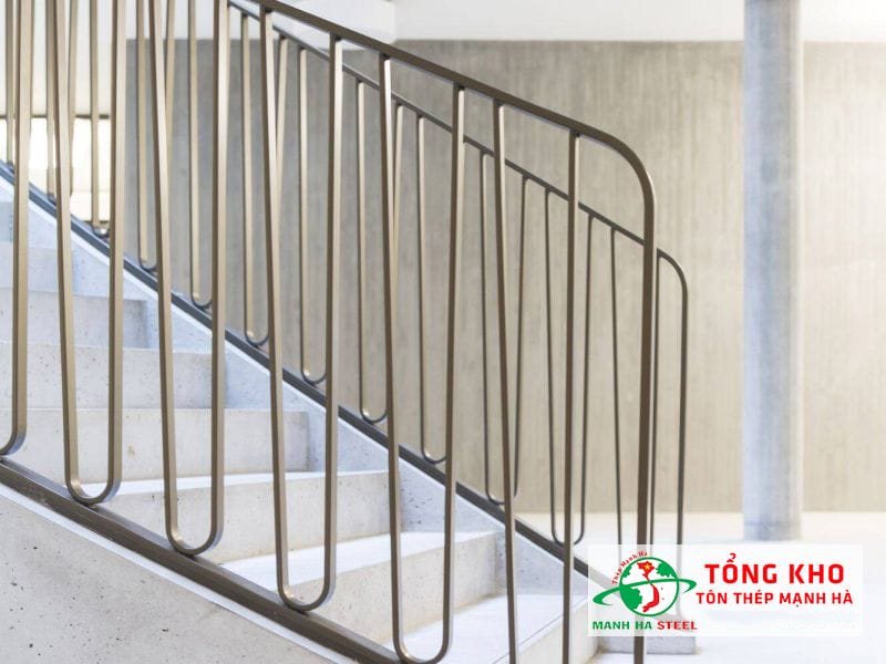 Lan can sắt hộp mẫu 1