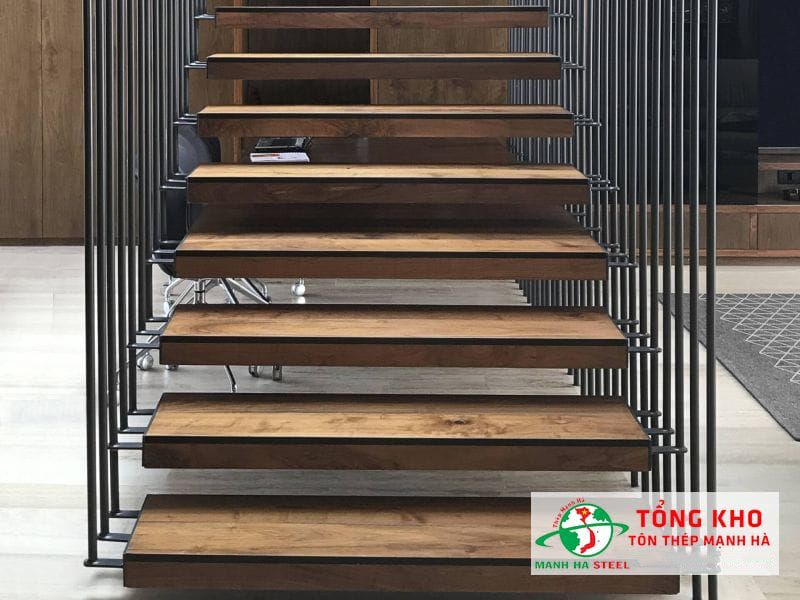 Lan can sắt hộp mẫu 18