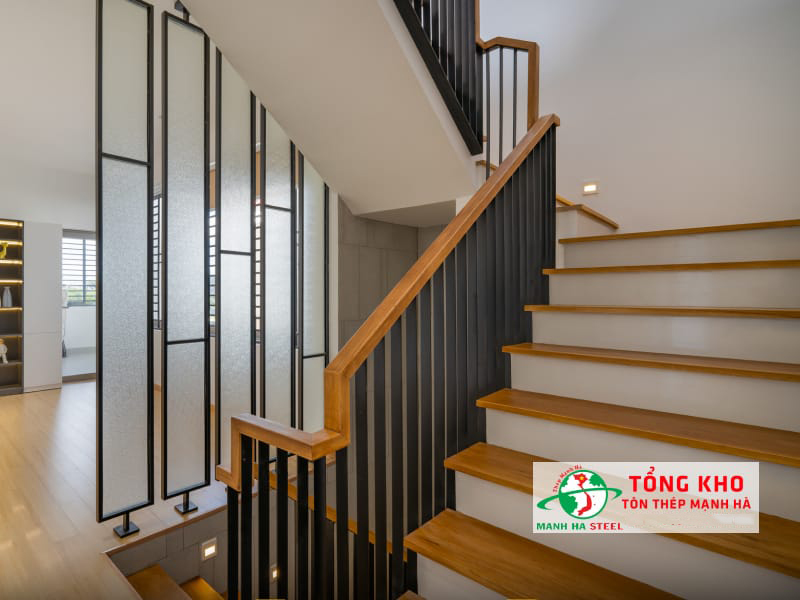 Lan can sắt hộp mẫu 25