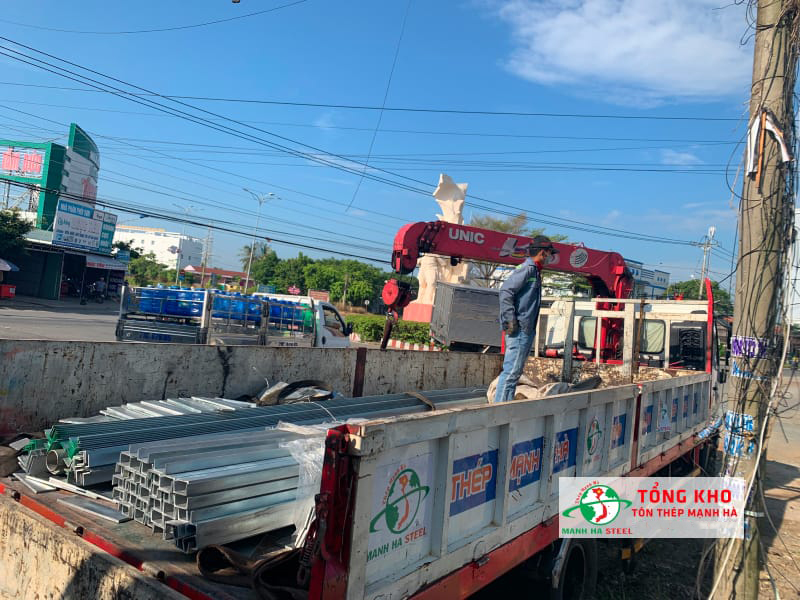 Mua thép U được vận chuyển tận nơi, CK 3 - 7%