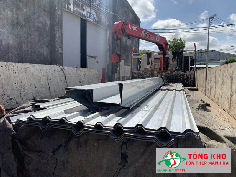 Mua tôn mạ kẽm dày 1.5 mm chính hãng, ưu đãi tại Mạnh Hà