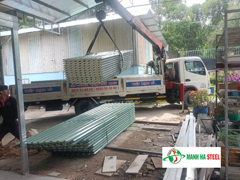 Đại lý tôn màu xanh lá cây uy tín, chất lượng - Đại lý inox Mạnh Hà