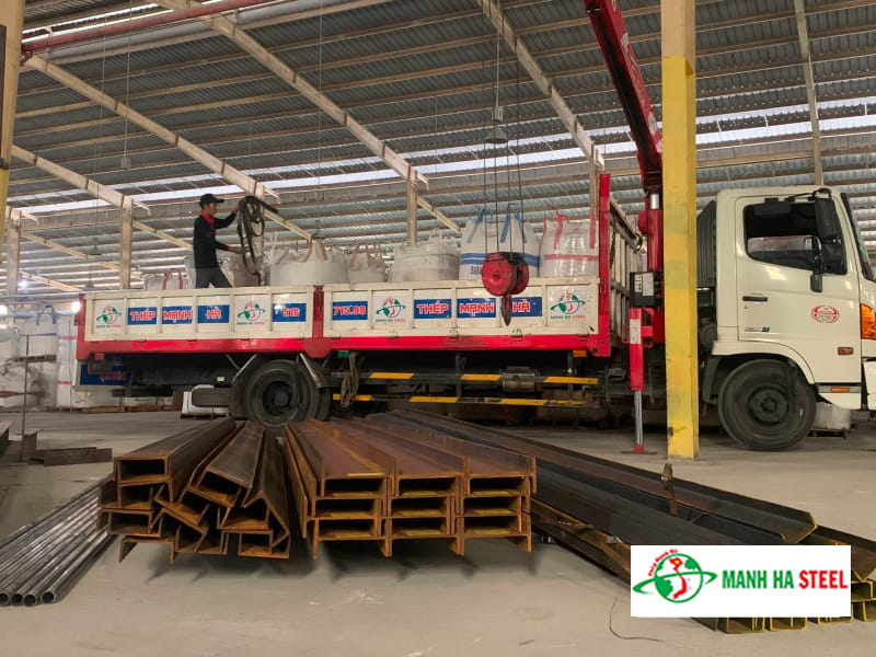 Mua sắt hình H200 tại Mạnh Hà được CK 3 - 7%, vận chuyển tận nơi