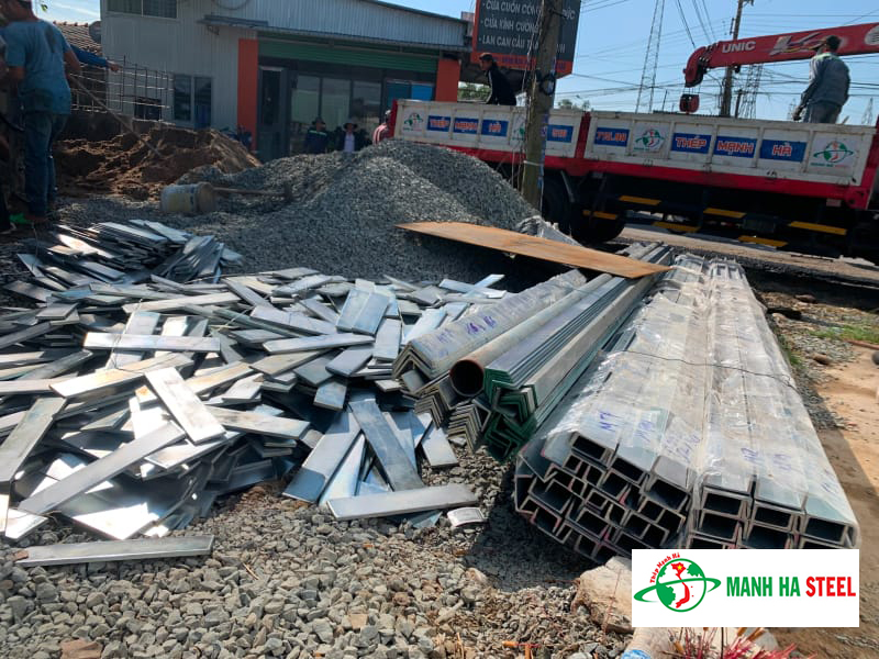 Đại chỉ bán sắt U160 chính hãng, giao thép tận nơi