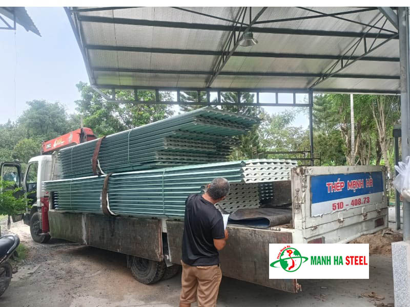 Đại lý inox Mạnh Hà cung cấp tôn chống nóng đa dạng lựa chọn
