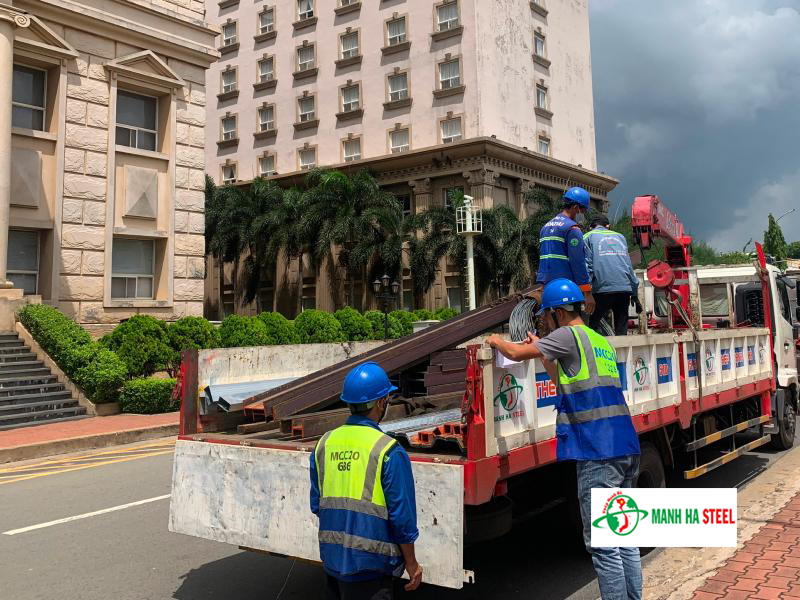 Lựa chọn nhà cung cấp có thời gian giao hàng cụ thể, giao đúng hẹn, đảm bảo tiến độ thi công