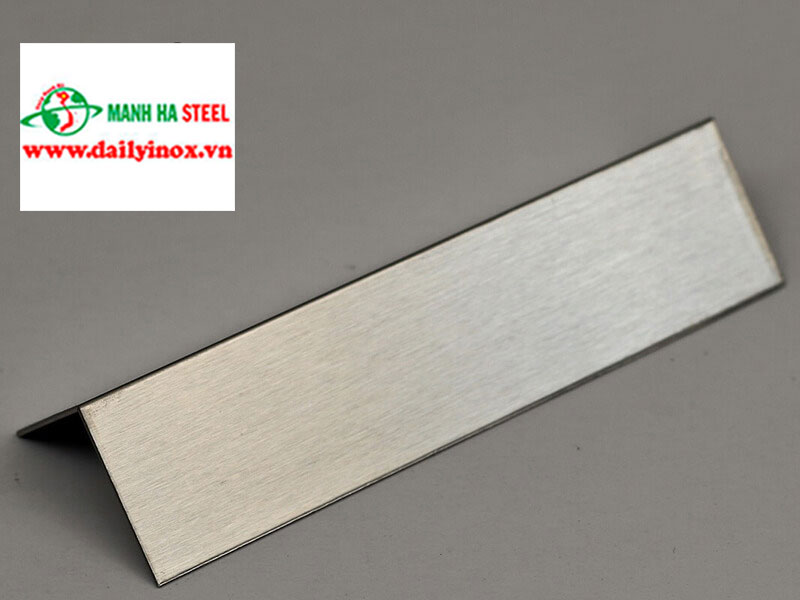 nẹp inox góc tường
