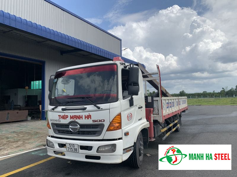 Liên hệ ngay Mạnh Hà để được báo giá mới nhất sắt hộp làm mái tôn